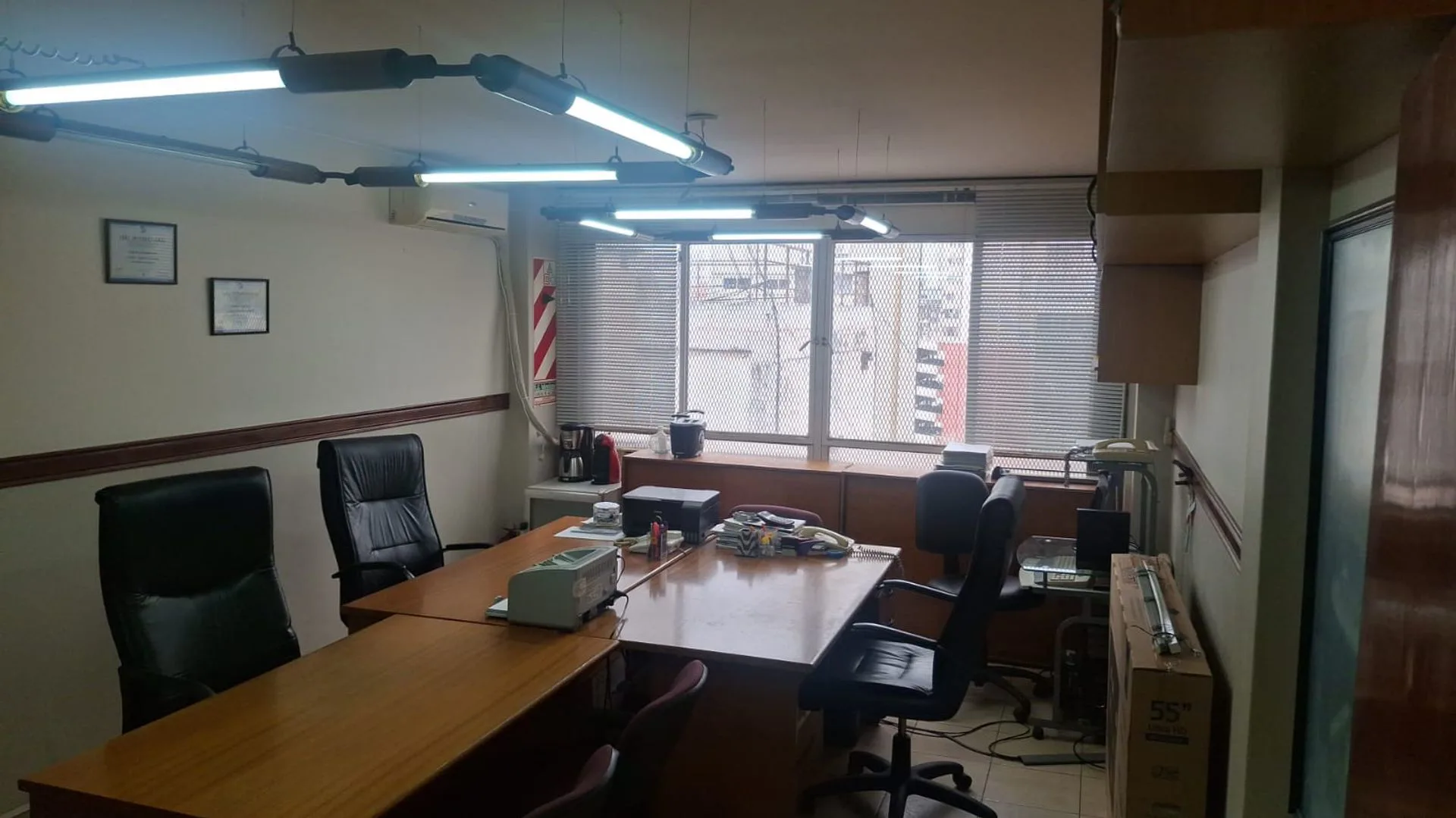 OFICINA EN VENTA - EDIFICIO LA FAVORITA - foto 2