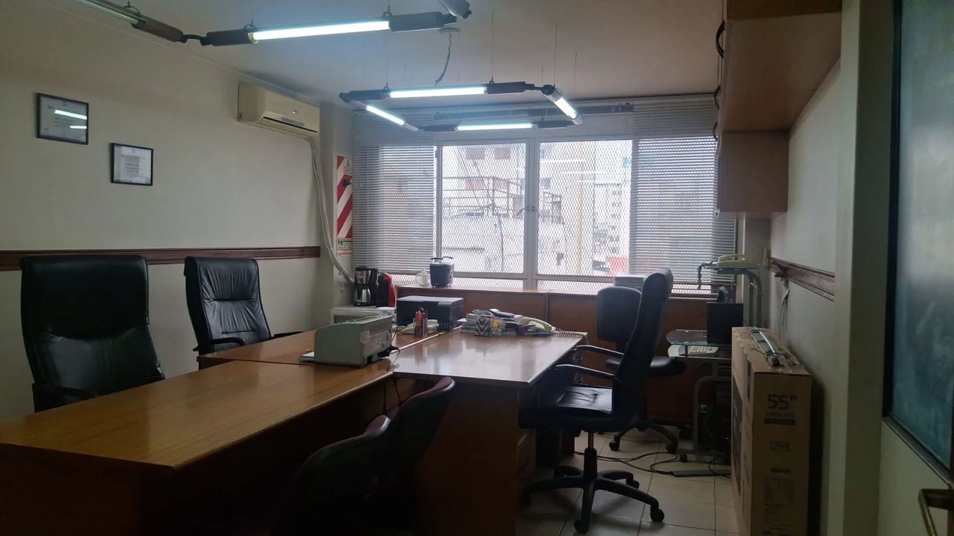 OFICINA EN VENTA - EDIFICIO LA FAVORITA - foto 3