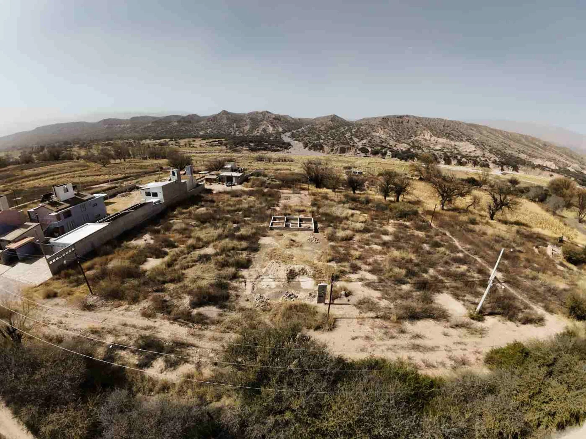 VENTA TERRENO HUMAHUACA 300 m² foto 2