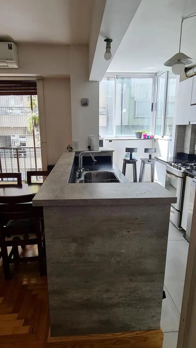 2-bedroom apartment in Almagro – photo 9 of 11