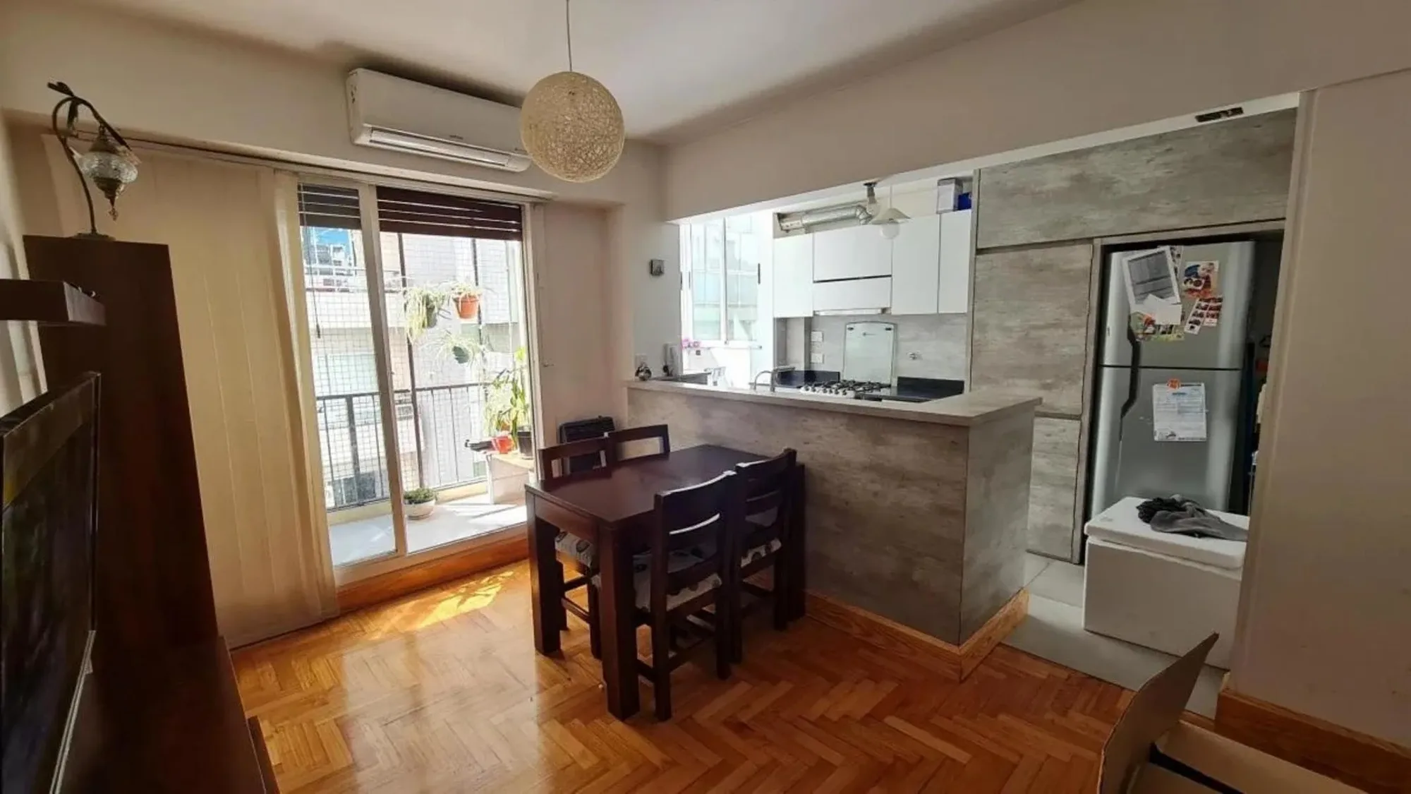 2-bedroom apartment in Almagro – photo 10 of 11