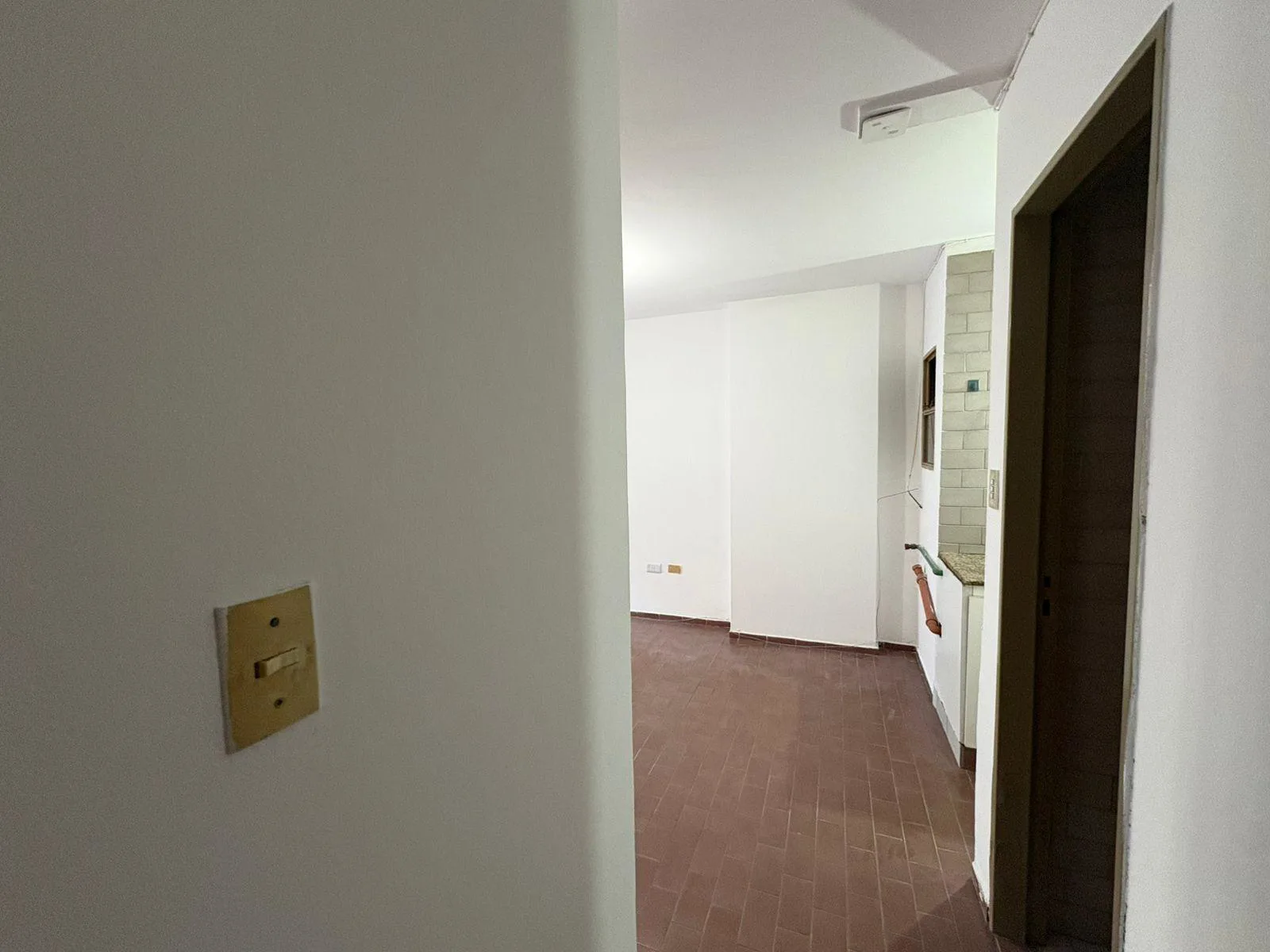 Monoambiente en Alquiler | Nueva Cordoba | Balcon | zona Parque Sarmiento | Ideal Estudiantes foto 3