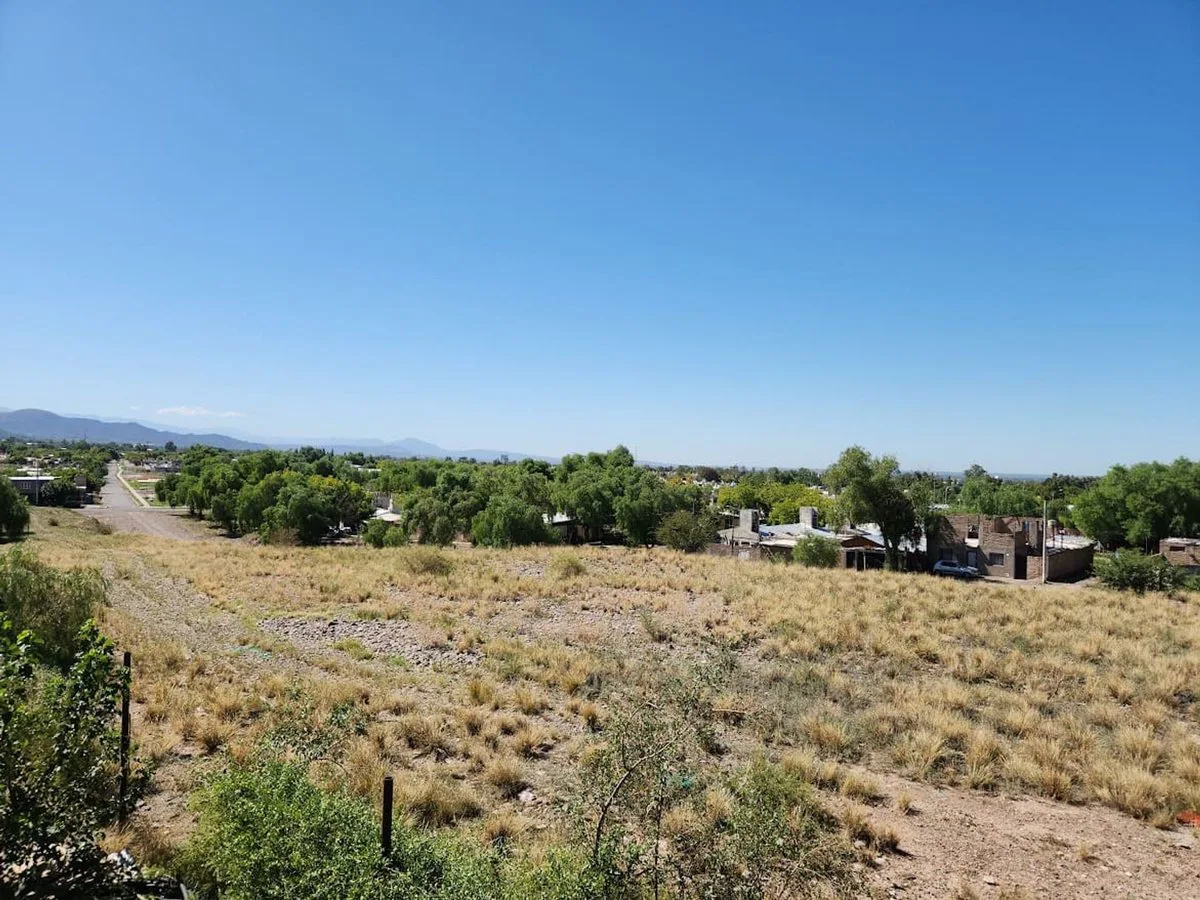 Terreno en venta sobre Corredor del Oeste foto 3