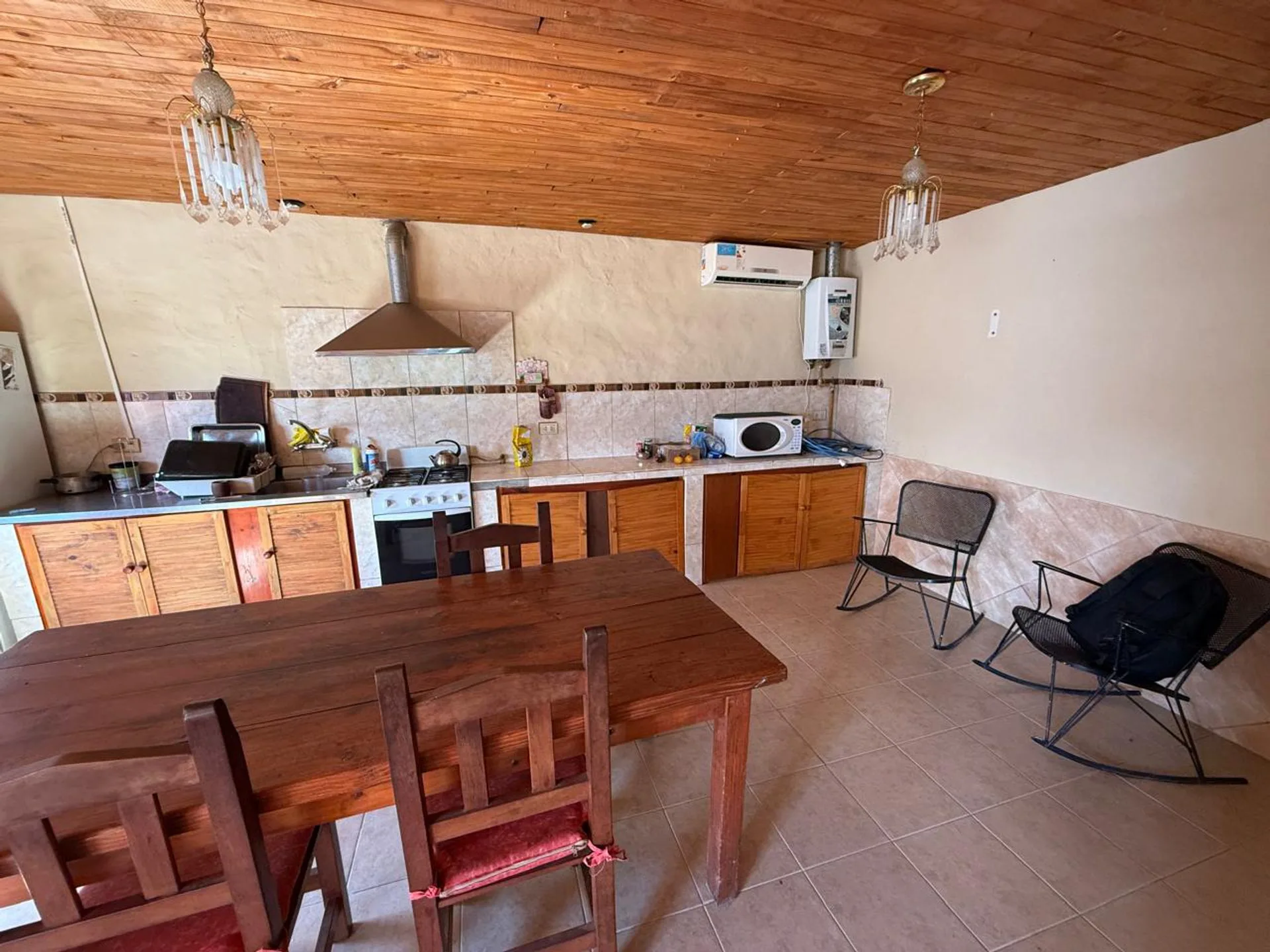 CASA 3 DORM C/PILETA APTA CREDITO VILLA CARLOS PAZ foto 3