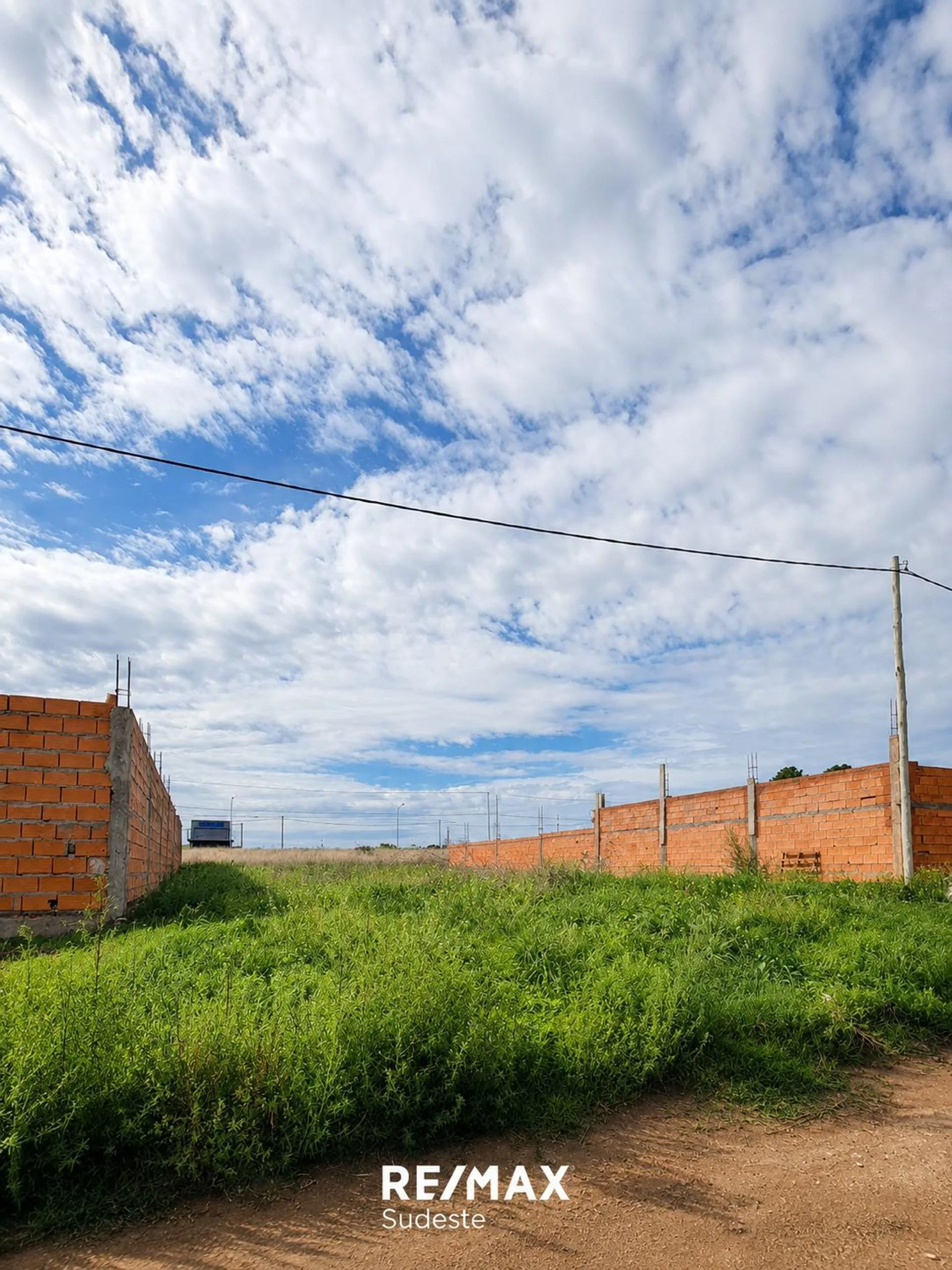 LOTE EN REPUBLICA SIRIA AL 3500 PERMUTAMOS ! foto 2