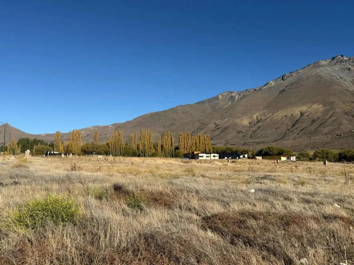Lote  707 m² en Barrio Coihues Esquel Chubut foto 3