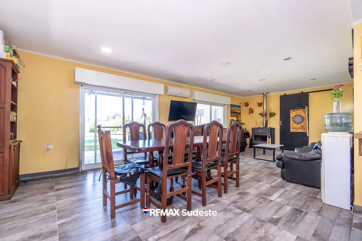 Hermosa casa con pileta foto 5