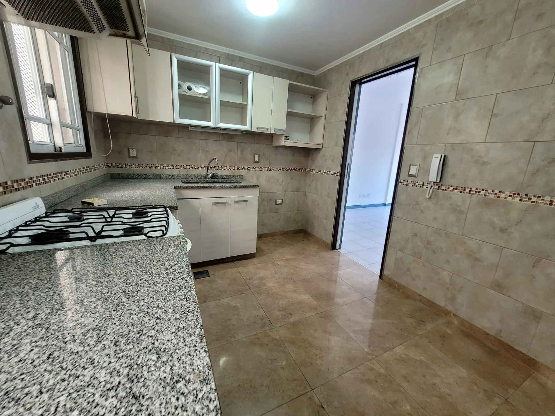 ALQUILER DEPARTAMENTO 3 AMBIENTES RAMOS MEJIA foto 3