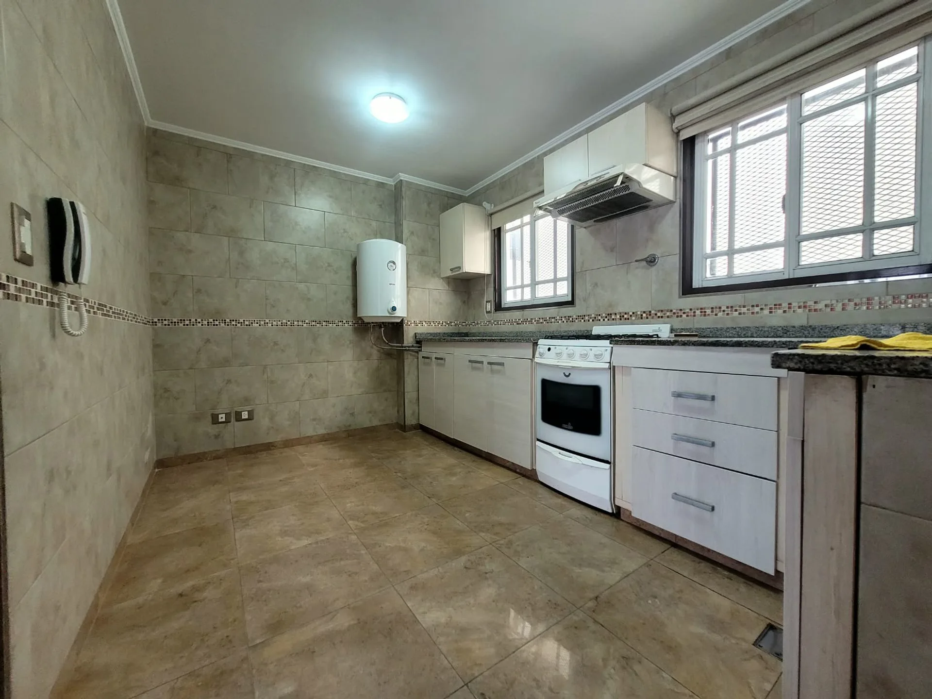 ALQUILER DEPARTAMENTO 3 AMBIENTES RAMOS MEJIA foto 4
