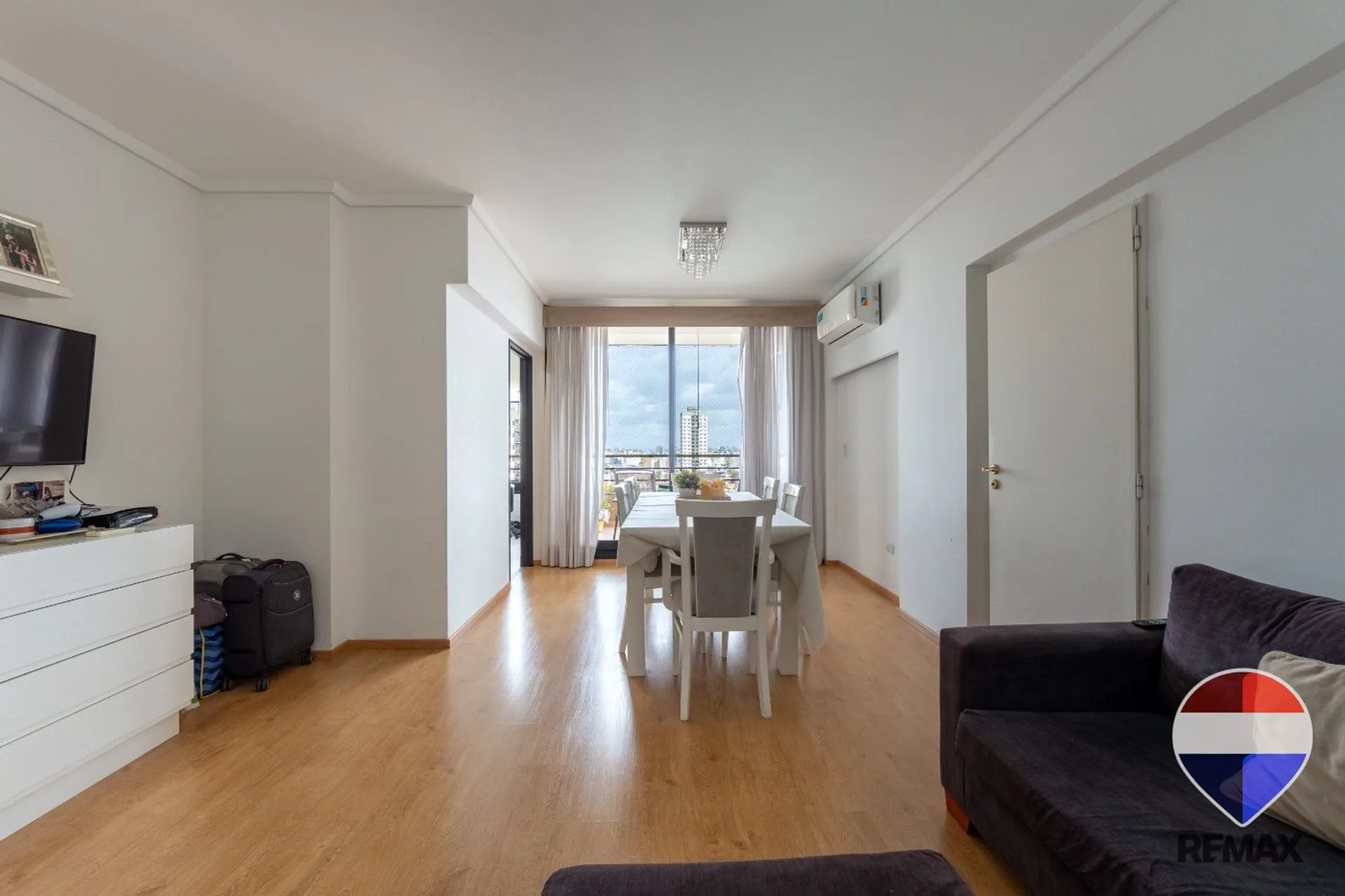3 AMBIENTES CON COCHERA EN FLORES Y AMENITIES foto 2
