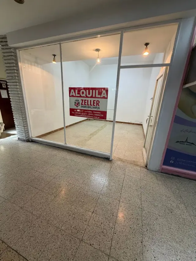 Local Galería Diagonal San Martín 38, La Falda