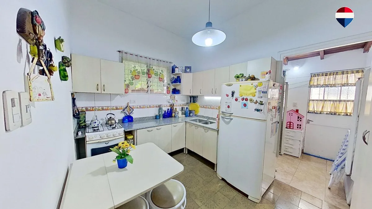 VENTA PH 3 AMBIENTES EN CASTELAR SUR foto 2