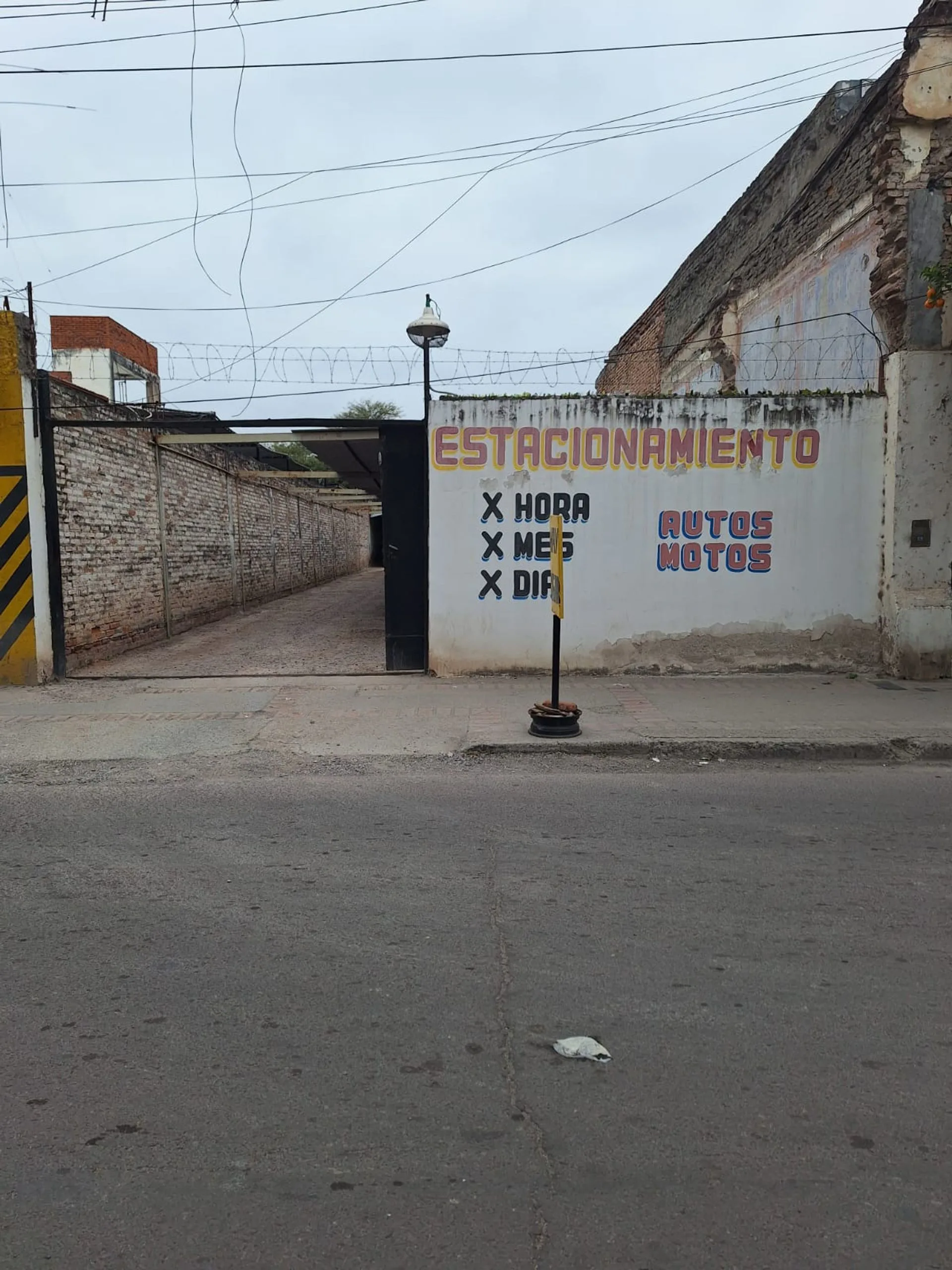 VENTA DE IMPORTANTE PROPIEDAD EN PLENO CENTRO foto 4