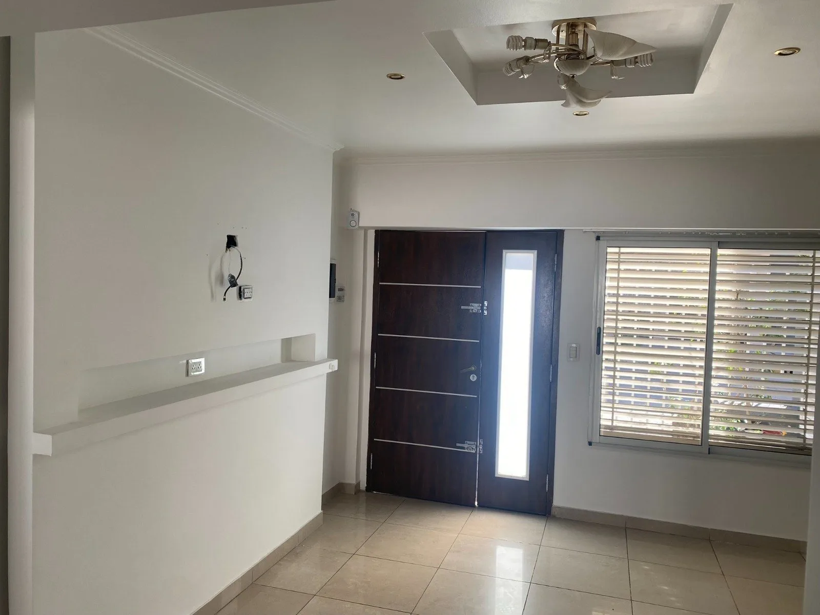Venta : Tu Próxima Casa Te Espera – 5 Dormitorios, Quincho y Playroom Impecable foto 3