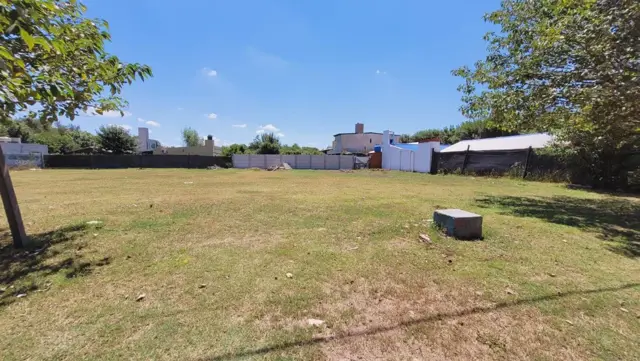 Lote 574m2 en Venta ALTO LOS ROBLES - Ibarlucea