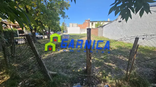 Terreno de 305 m² - V. Udaondo