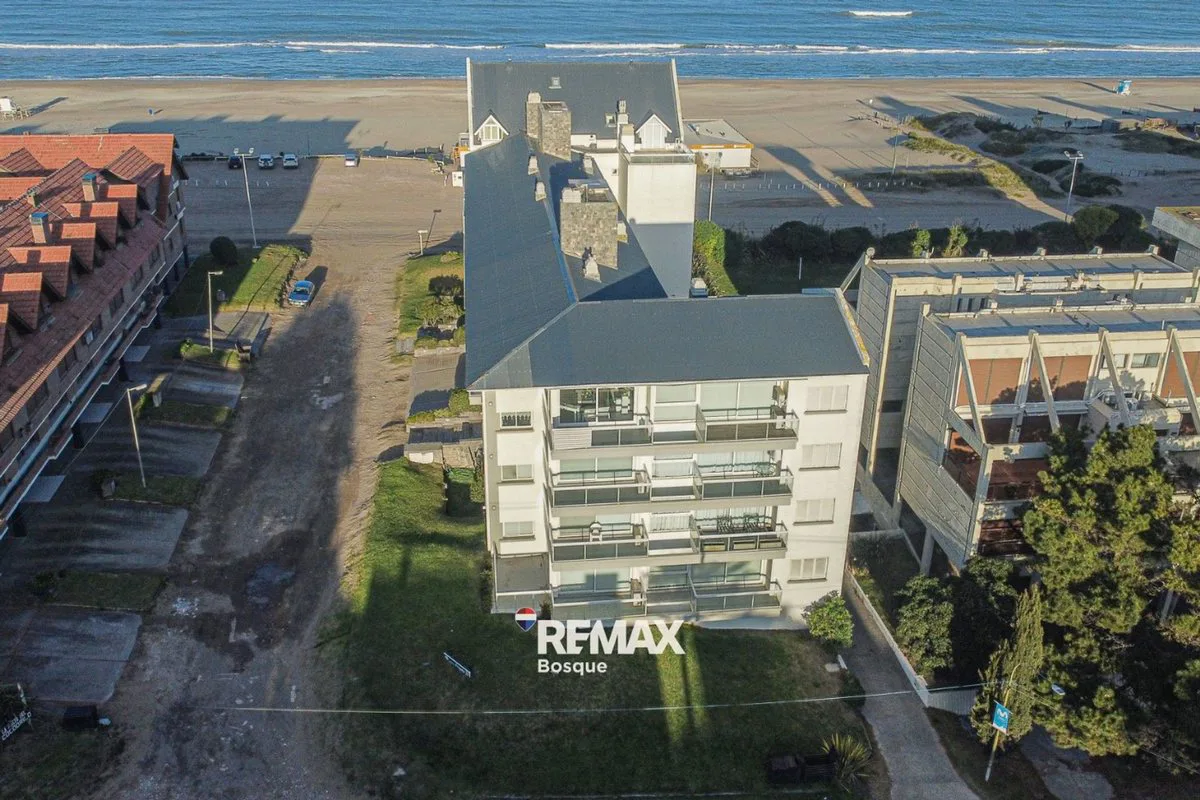 VENTA DEPARTAMENTO PINAMAR foto 3
