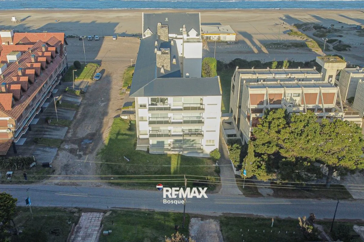 VENTA DEPARTAMENTO PINAMAR foto 4