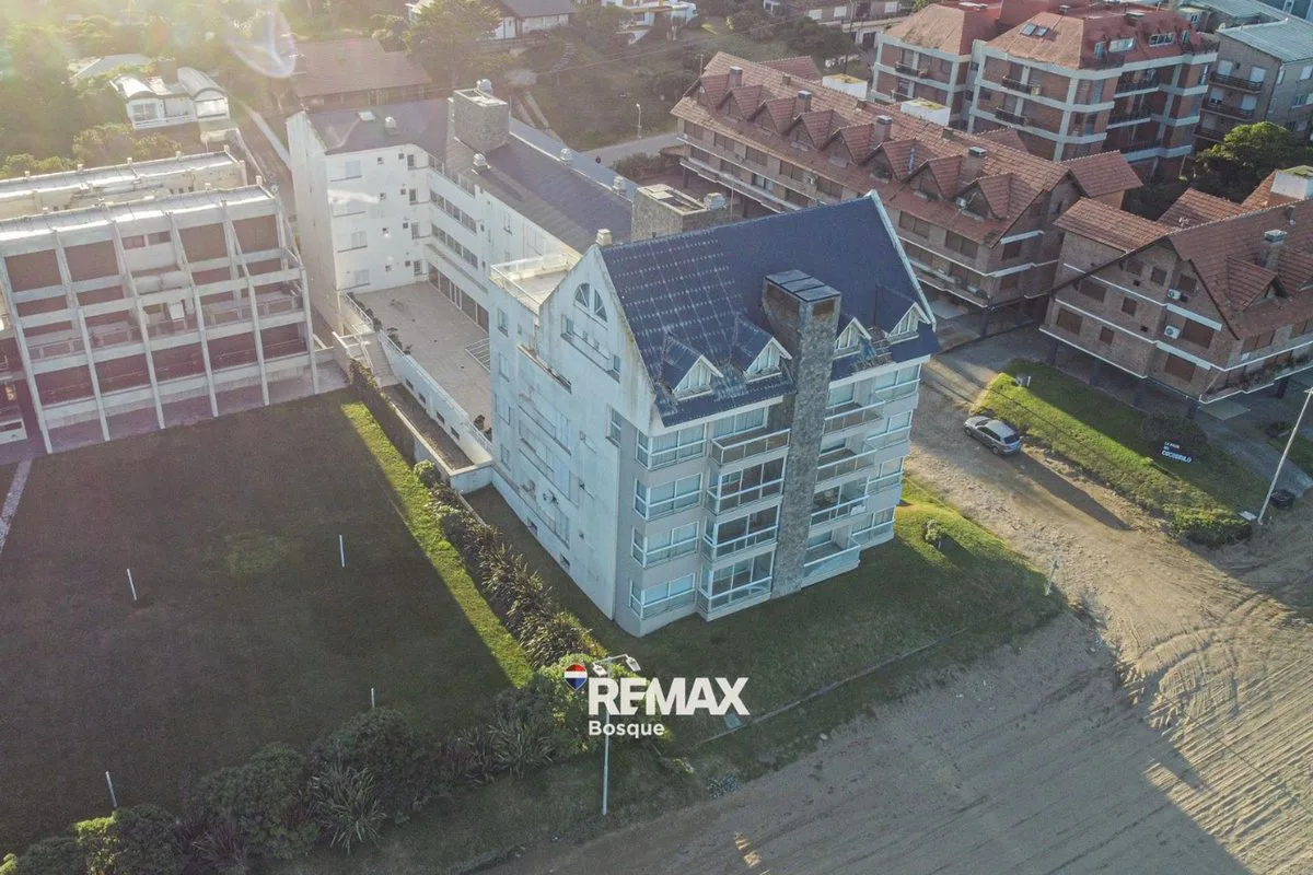 VENTA DEPARTAMENTO PINAMAR foto 5