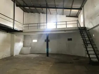 ALQUILER - GALPON 280 M2 - ZONA INDUSTRIAL foto 1