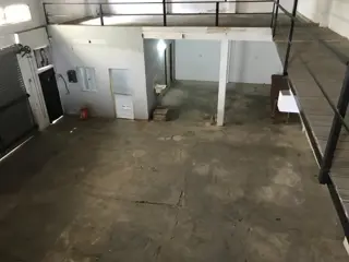 ALQUILER - GALPON 280 M2 - ZONA INDUSTRIAL foto 5