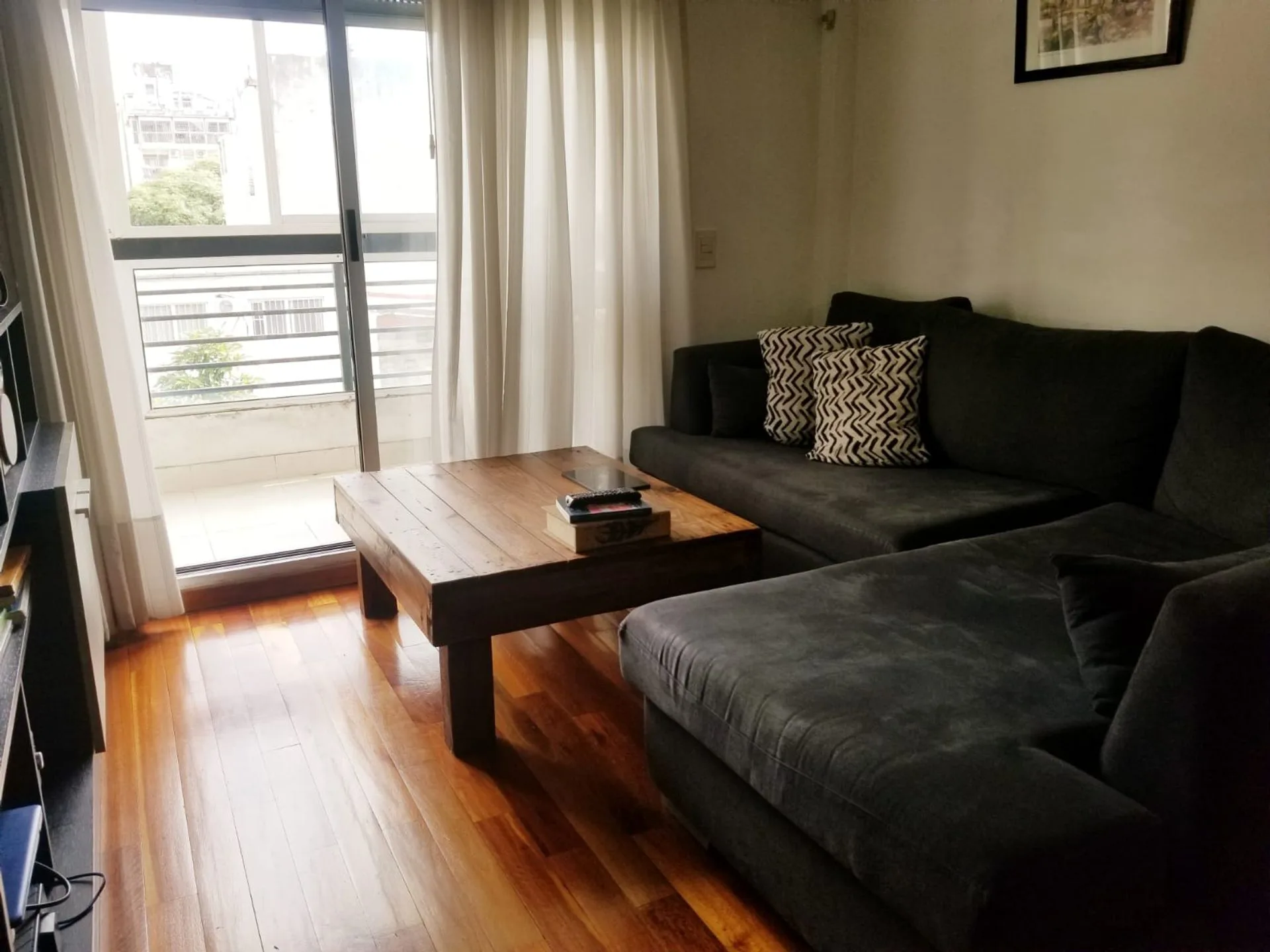 DEPARTAMENTO 3 AMBIENTES VENTA CABALLITO EXELENTE foto 2