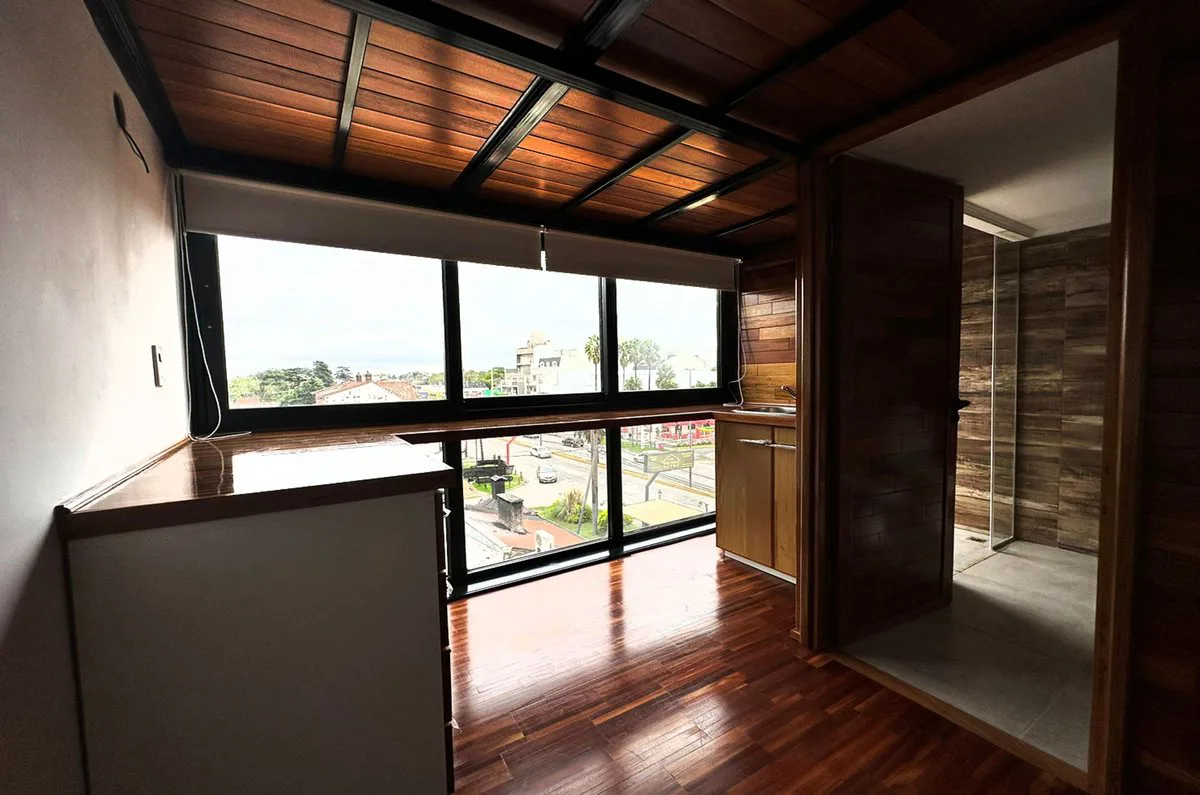 DEPARTAMENTO EN VENTA MONOAMBIENTE EN ADROGUÉ foto 2