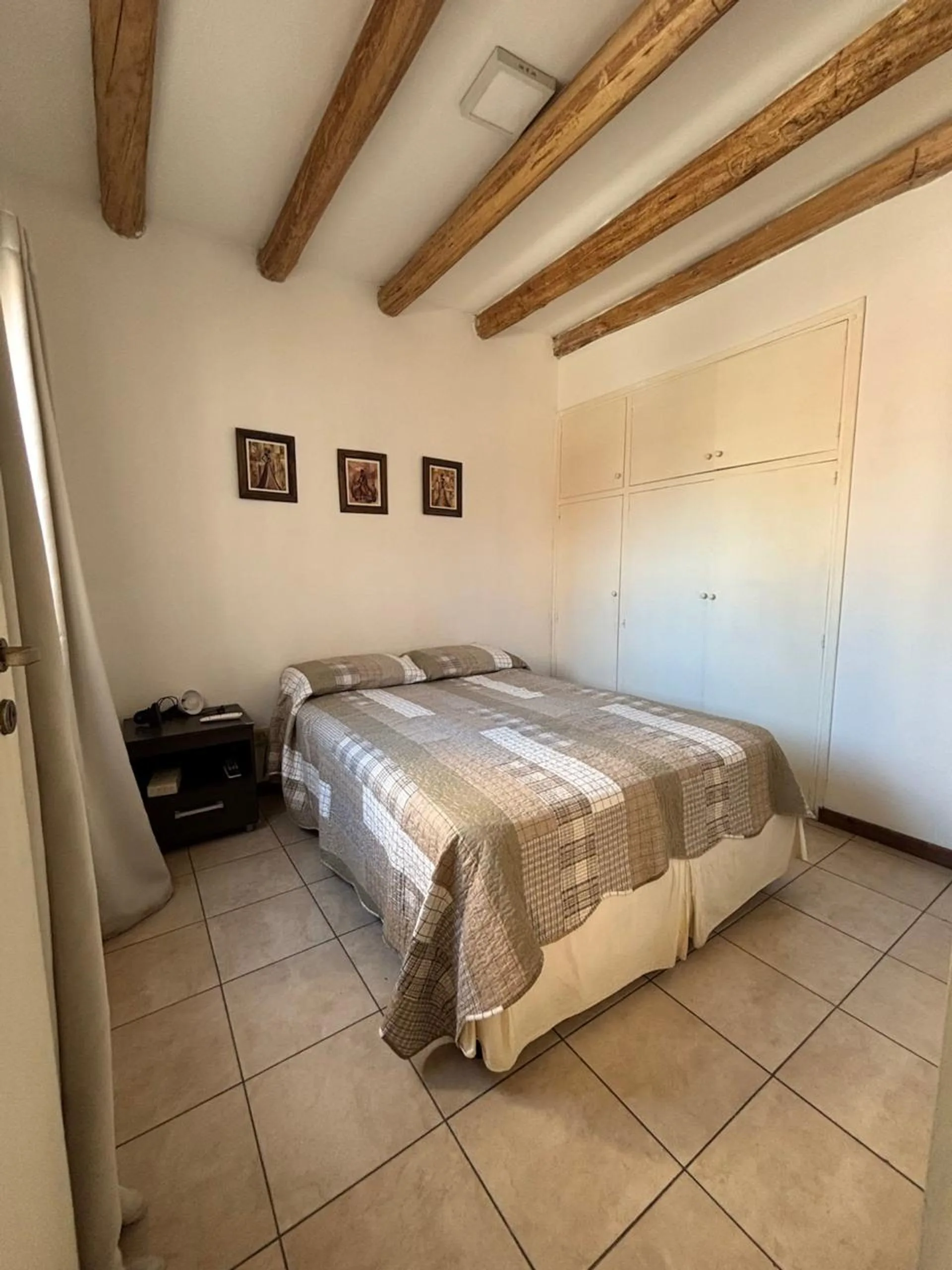 VENTA COMPLEJO DEPARTAMENTOS GODOY CRUZ BOMBAL SUR foto 3