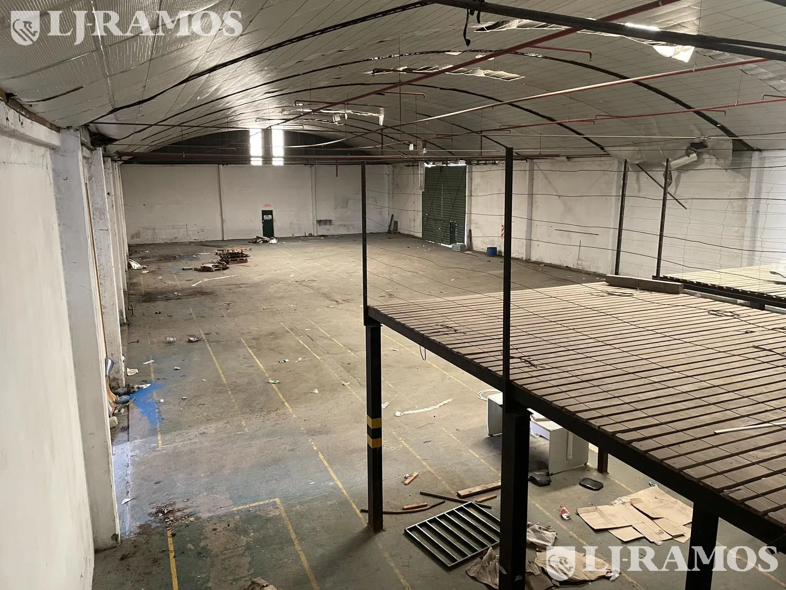 NUEVO VALOR - Depósito en Alquiler y Venta en Villa Rosa foto 2