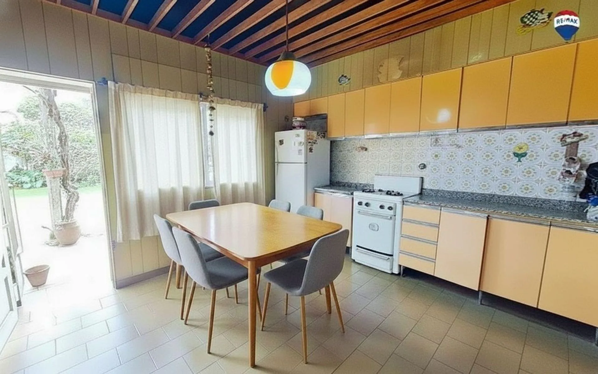 VENTA CASA 4 AMB CASTELAR A RECICLAR LOTE PROPIO foto 2