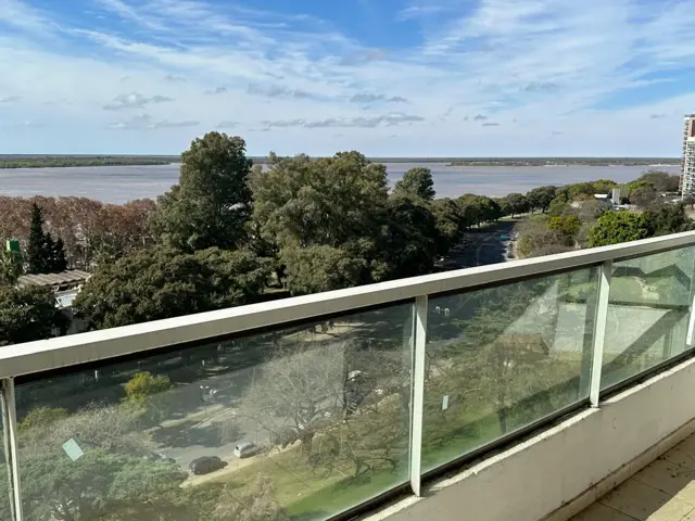 Depto con vista al rio de dos dormi y cochera