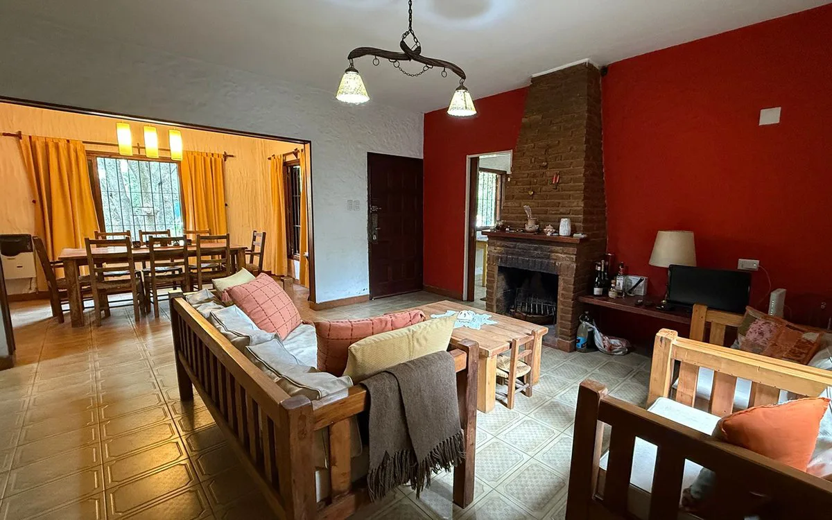 VENTA CASA 4 AMBIENTES DEL VISO PILAR foto 2