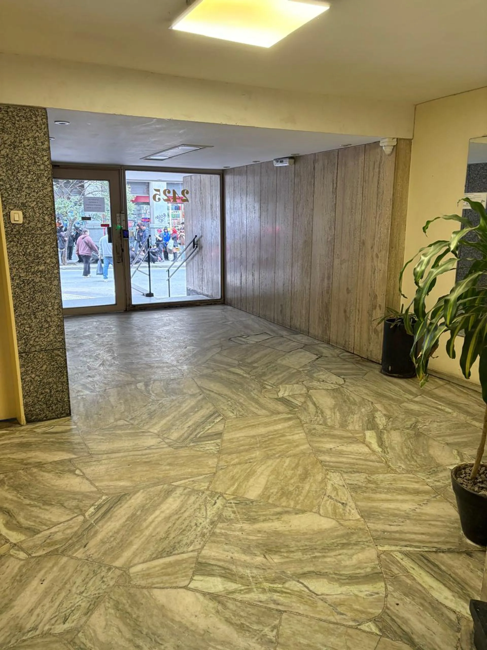 Venta de Monoambiente dividido en Balvanera foto 2