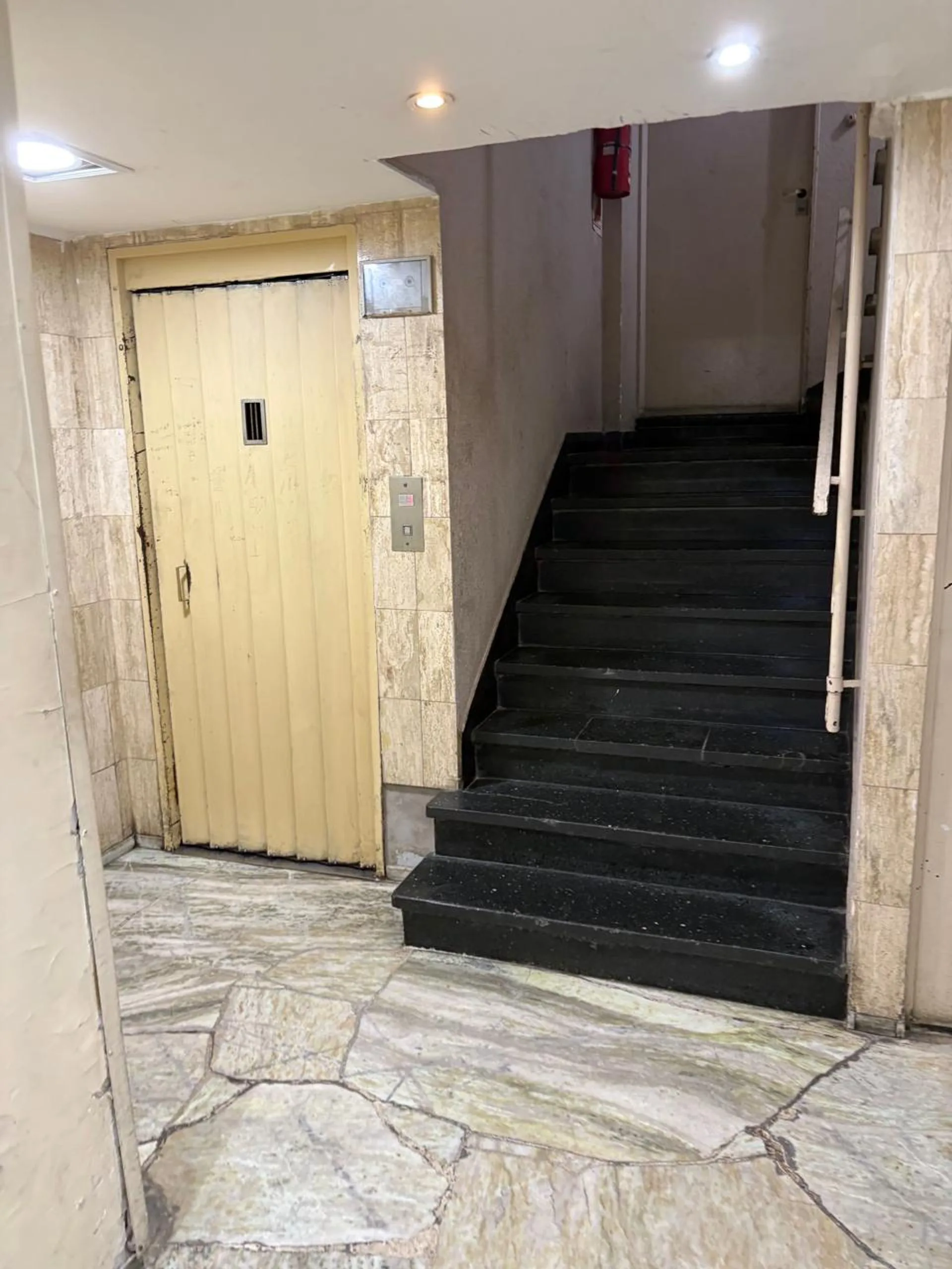 Venta de Monoambiente dividido en Balvanera foto 3