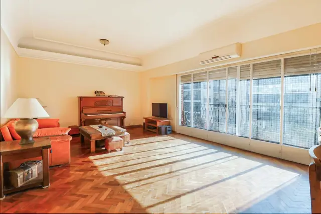 VENTA SEMIPISO 4 AMBIENTES Y DEPENDENCIA BALCON