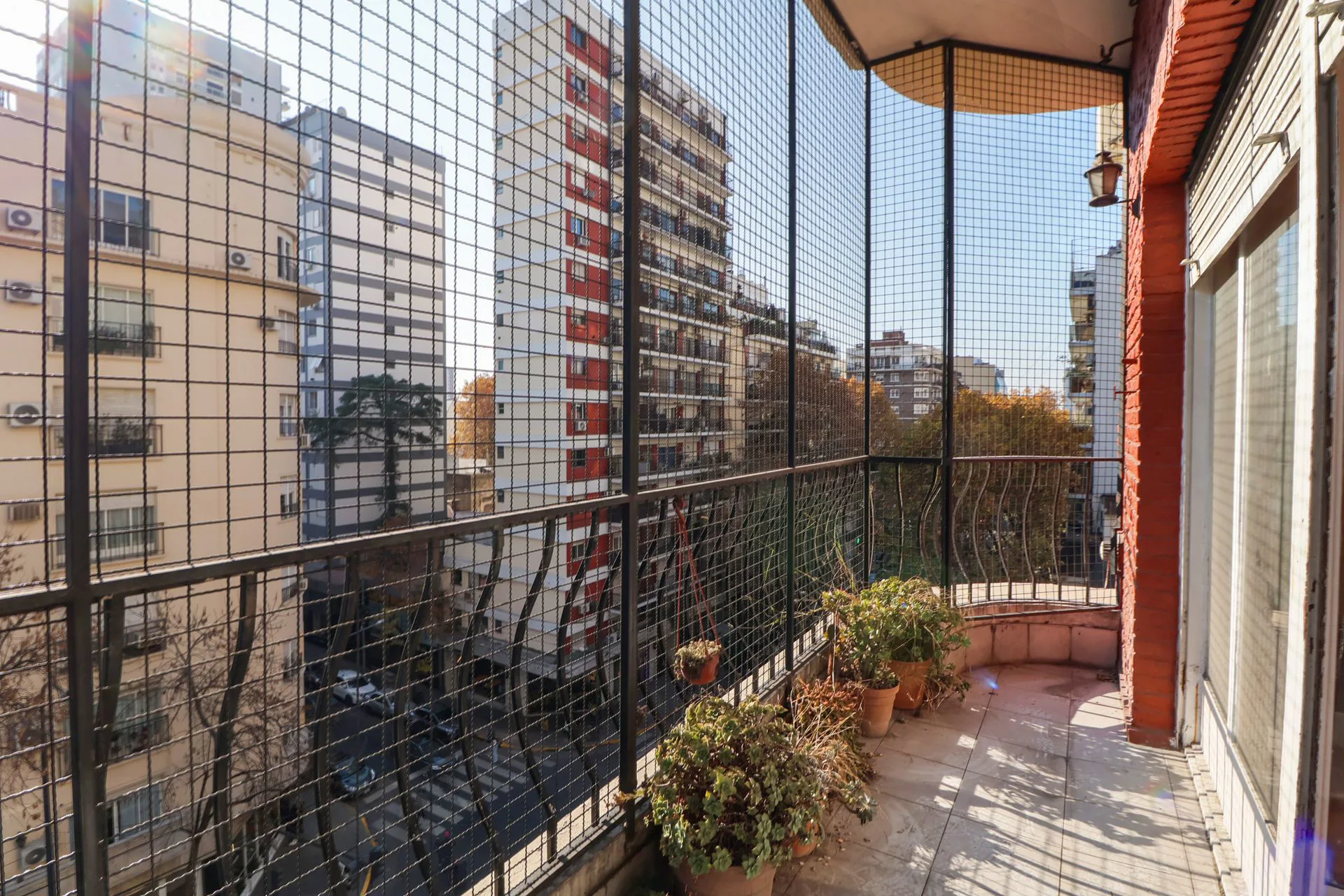 VENTA SEMIPISO 4 AMBIENTES Y DEPENDENCIA BALCON foto 4