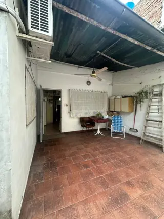 CASA/LOTE , 4 AMB CON PATIO, TERRAZA  Y ESPACIO GUARDACOCHE , USAB 2, 8.66 X 17.32 MTS foto 3