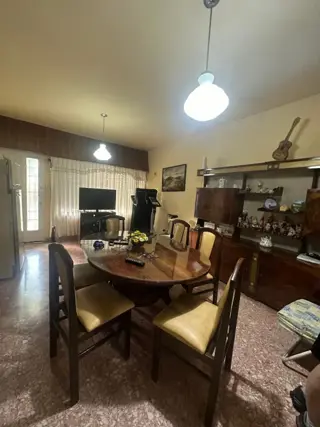 CASA/LOTE , 4 AMB CON PATIO, TERRAZA  Y ESPACIO GUARDACOCHE , USAB 2, 8.66 X 17.32 MTS foto 5