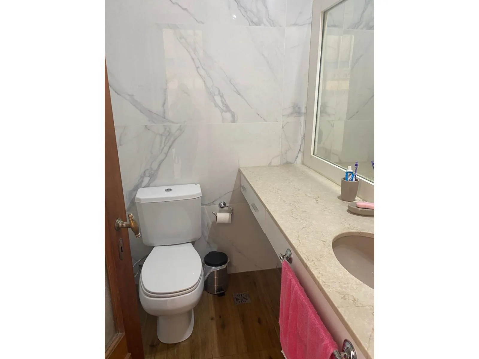 DEPTO 4 AMB 2 baños doble ducha - luminoso a nuevo SEMIPISO foto 4