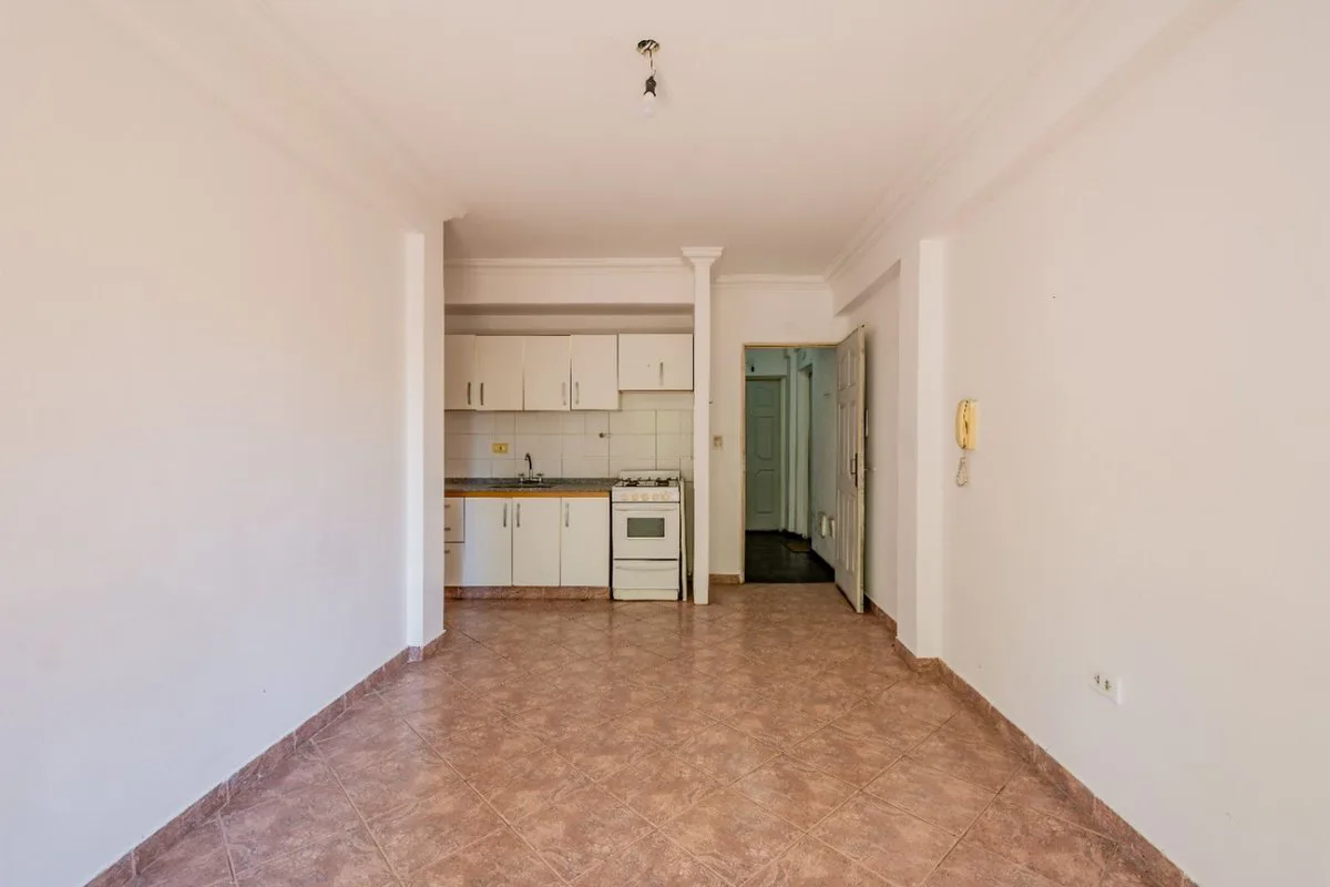 Venta 2 Ambientes con Balcón al Frente y Terraza foto 3