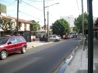 Galpón con dos locales en Alquiler en San Justo foto 2