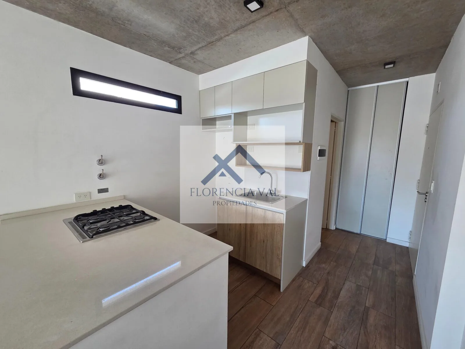 Alquiler Machain 3573 foto 5