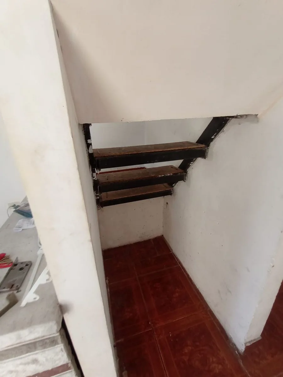 VENTA PH 3 AMBIENTES CASEROS EN 2 PLANTAS foto 4