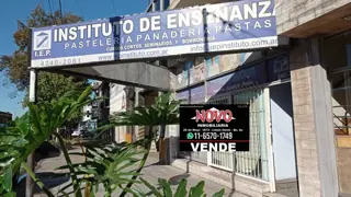 LOCAL COMERCIAL MUY BUENA UBICACION foto 1