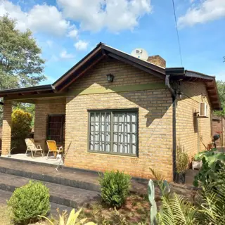 GUIDEK STASIUK PROPIEDADES VENDE CASA foto 1