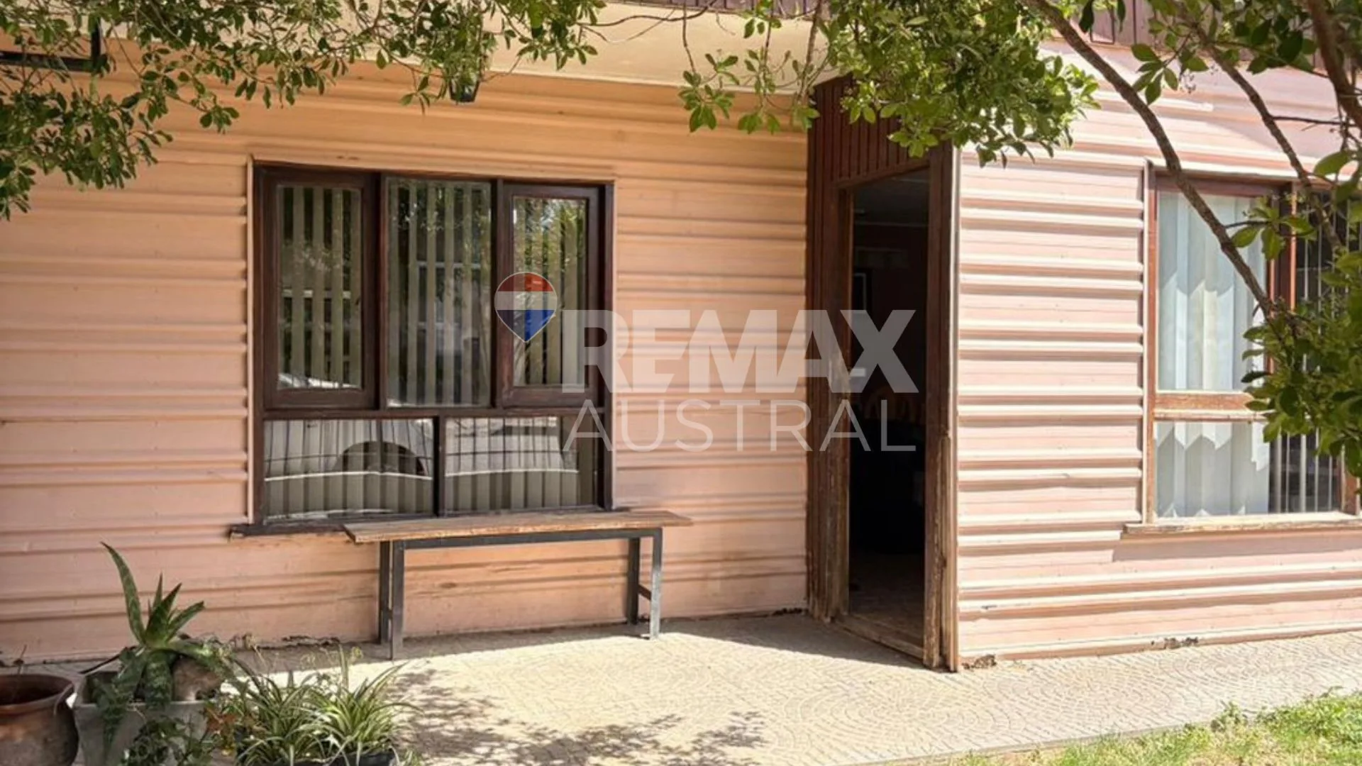 CASA PREFABRICADA EN BARRIO PUEYRREDON foto 4