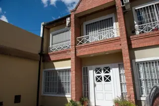 ESPLENDIDO DUPLEX CUATRO AMBIENTES OPTIMO EMPLAZAMIENTO foto 1