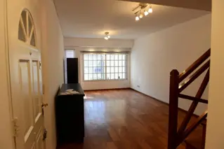 ESPLENDIDO DUPLEX CUATRO AMBIENTES OPTIMO EMPLAZAMIENTO foto 5