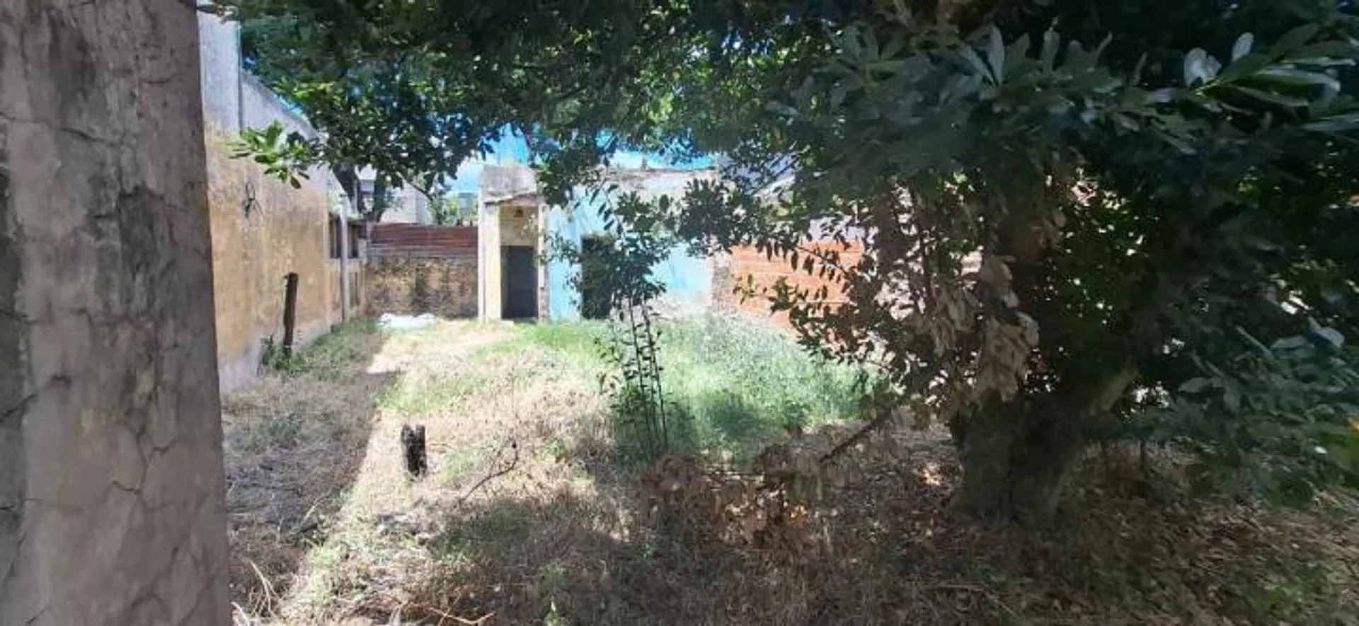 Venta de Lote 150 mts Barrio Sarmiento foto 3