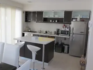 Excelente casa en 2 niveles 4 ambientes Piscina y Parque,
Haras del Sur, U$S410.000.- foto 5